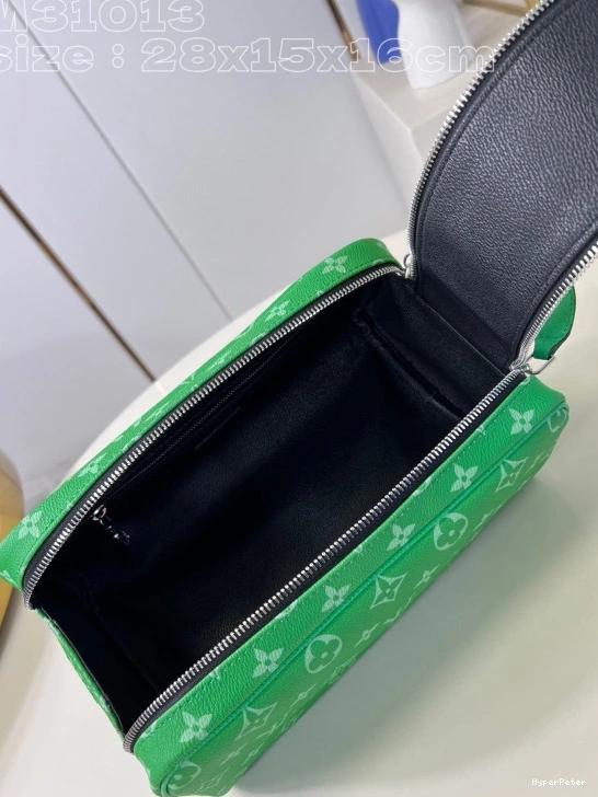 LOUIS -28*15*16.5CM VUITTON DOPP KIT 0812